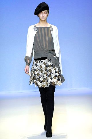 Collette Dinnigan F/W 07 Look 69