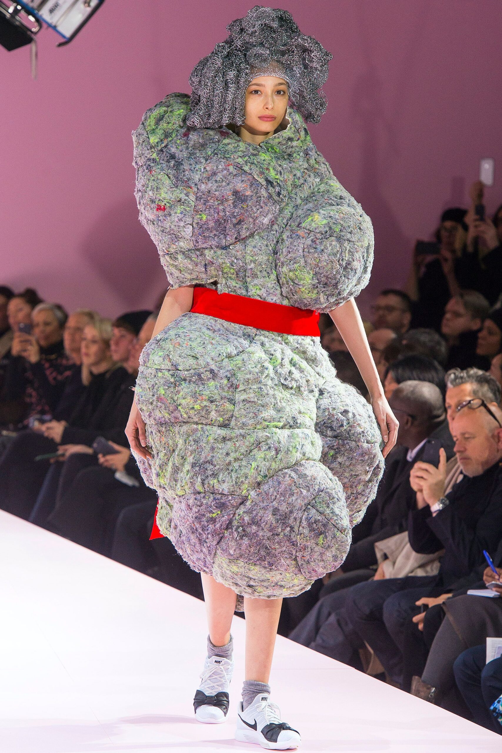 Comme des Garçons F/W 17 Look 27