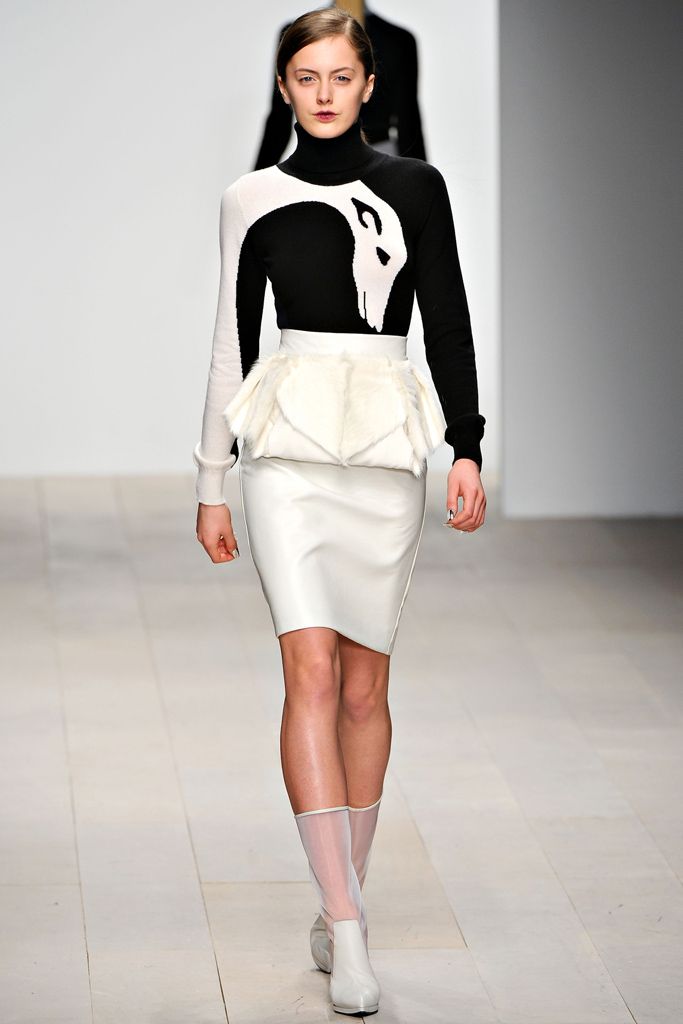 David Koma F/W 12 Look 15