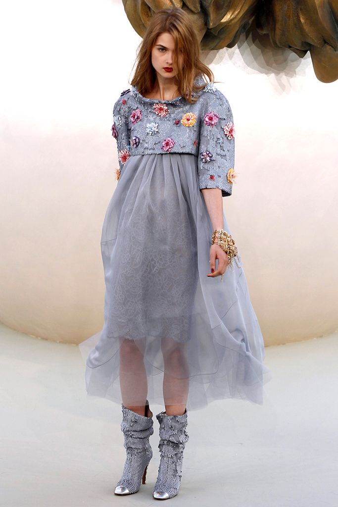 Chanel F/W 10 Couture Look 335