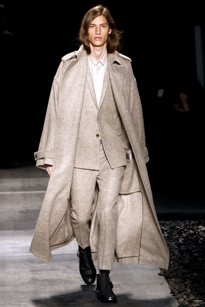 Christian Dior F/W 10 Menswear Look 124