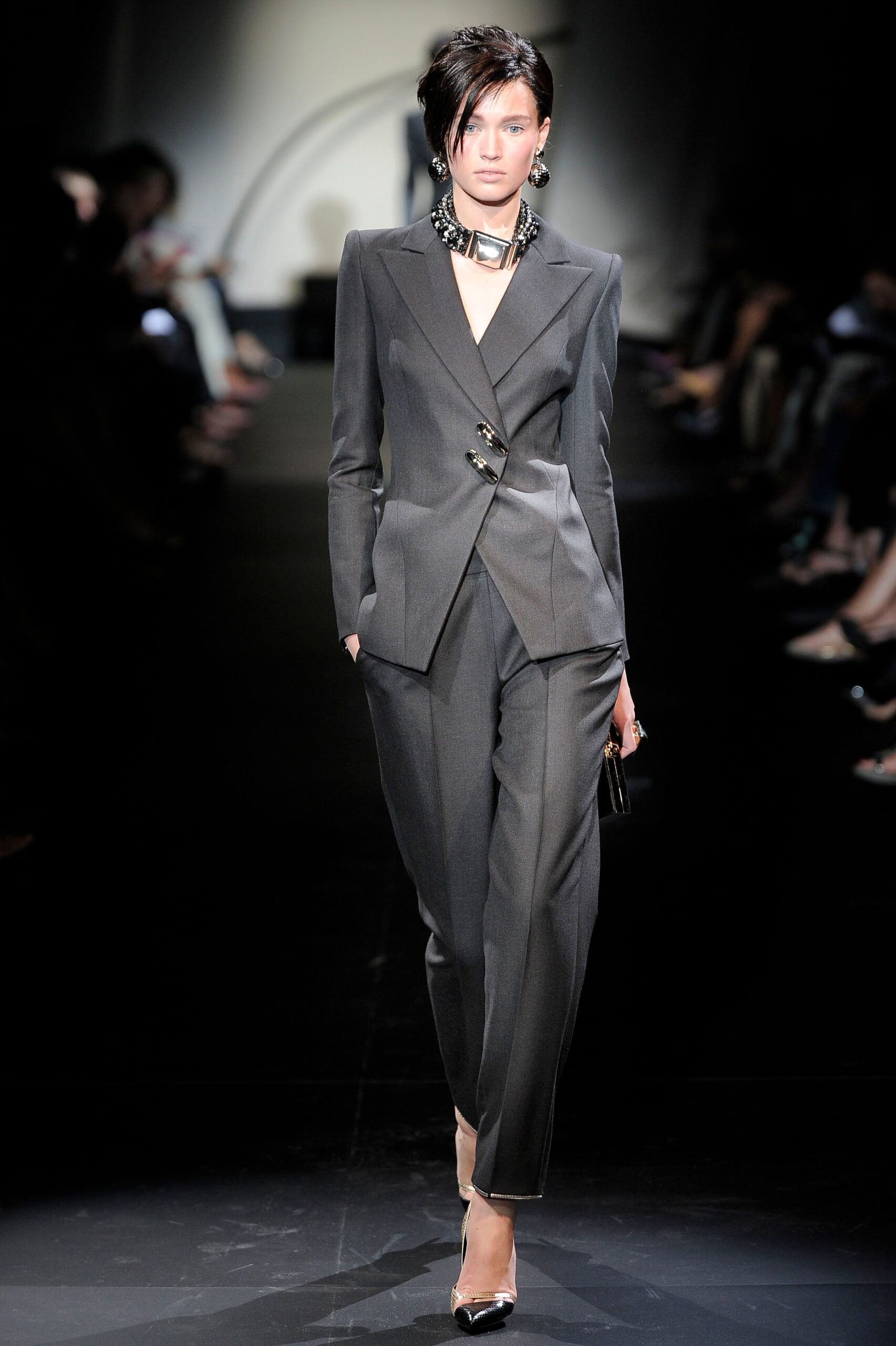 Armani Privé F/W 09 Couture Look 16