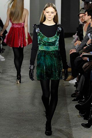 Christopher Kane F/W 07 Look 107