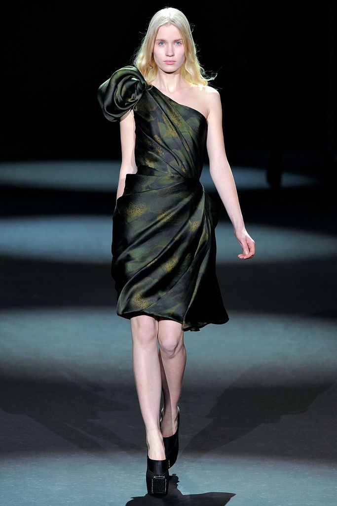 Christian Siriano F/W 11 Look 156