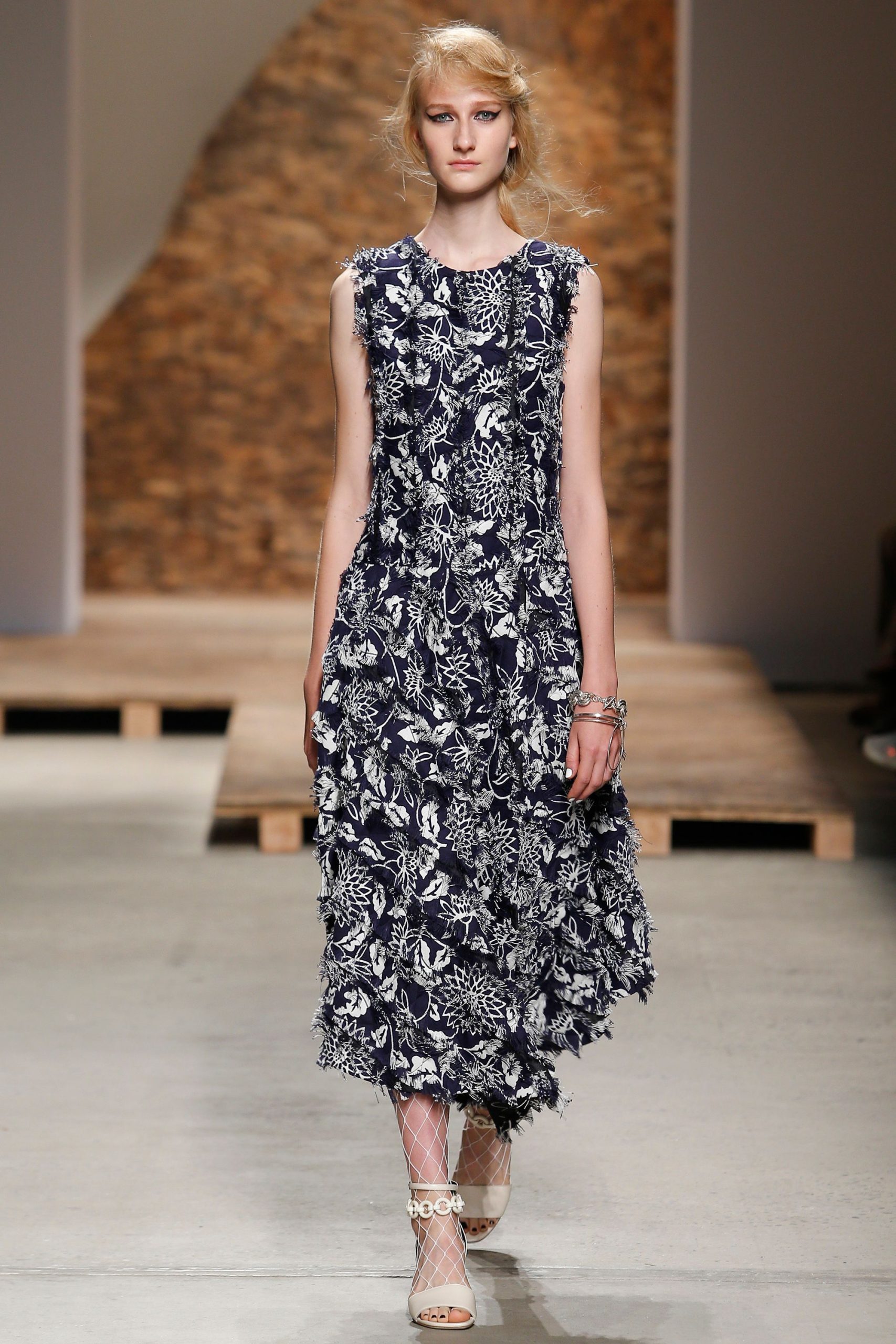 Creatures of the Wind S/S 16 Look 25