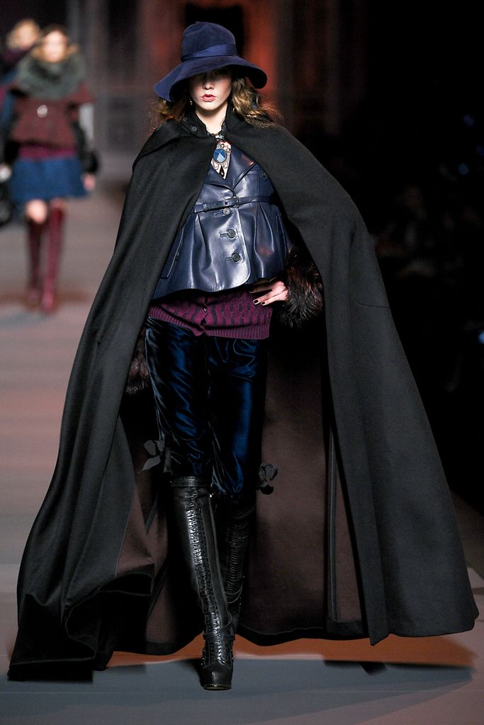 Christian Dior F/W 11 Look 2