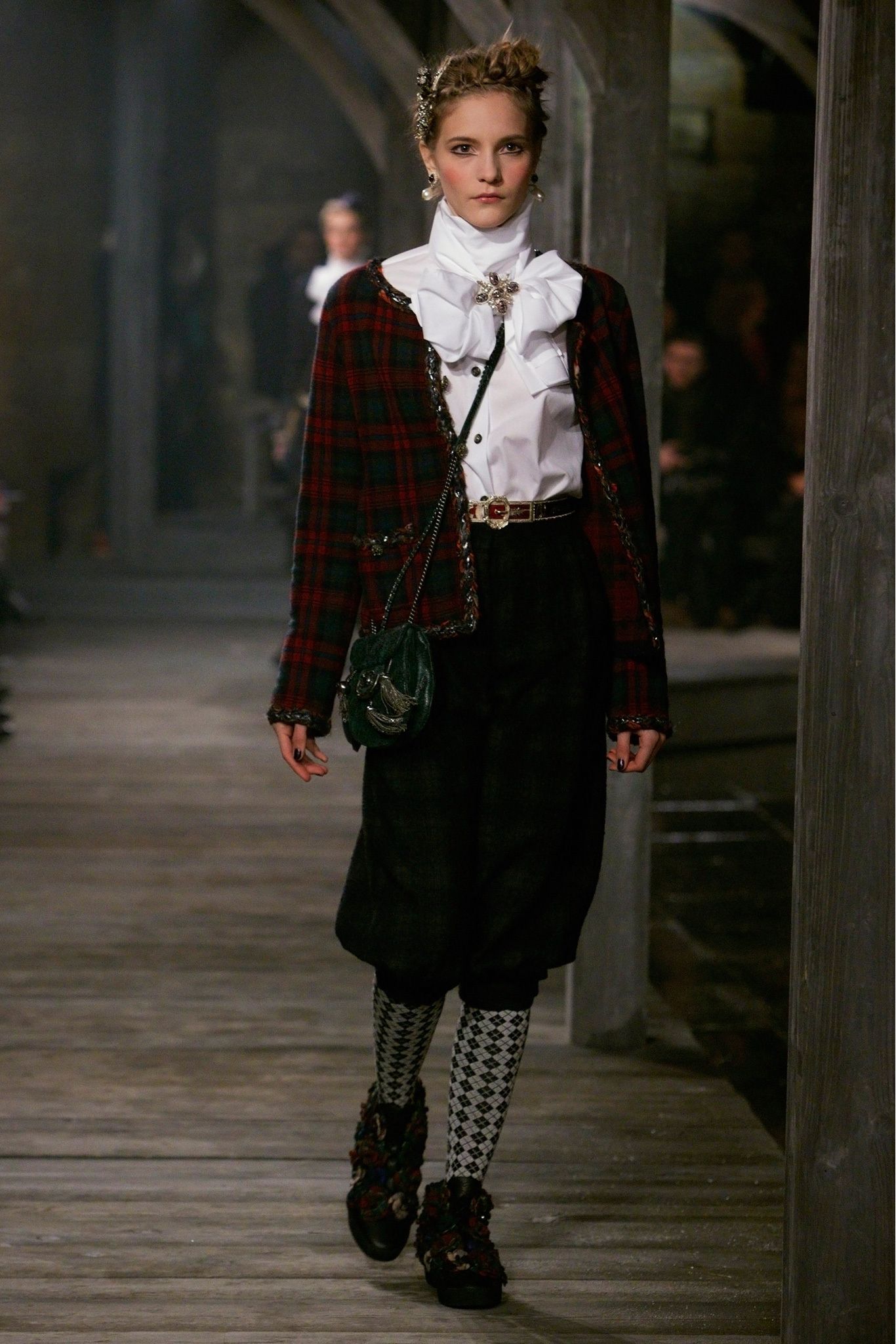 Chanel F/W 13 Look 606