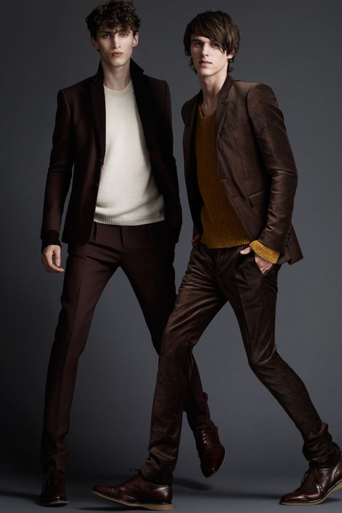 Burberry F/W 11 Look 88