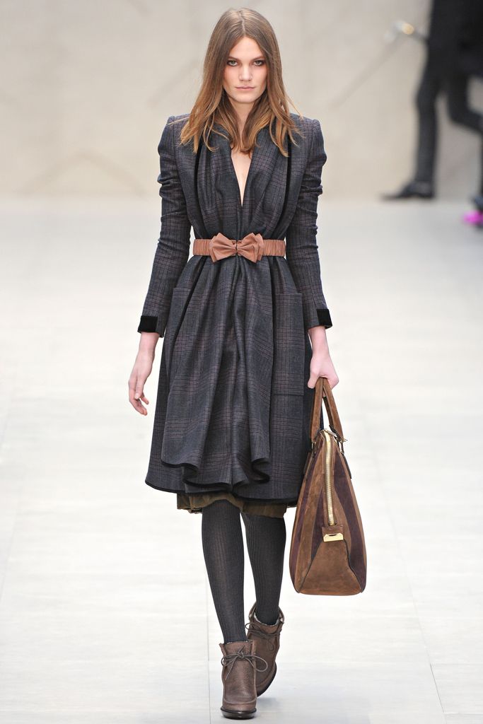 Burberry F/W 12 Look 37