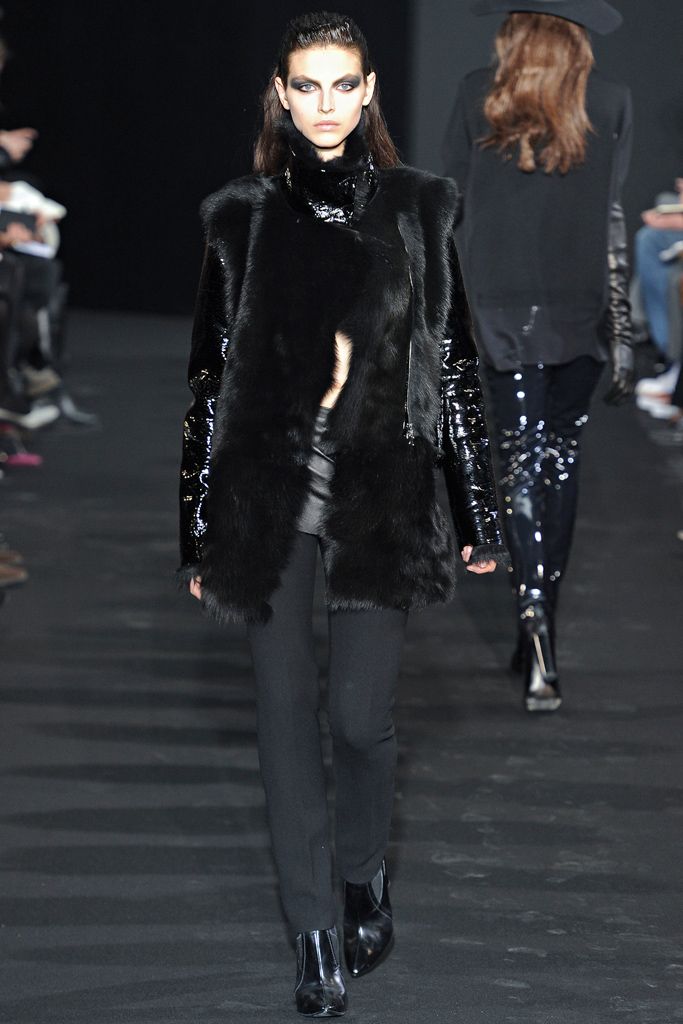 Costume National F/W 12 Look 69