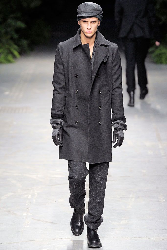 Costume National F/W 10 Menswear Look 74