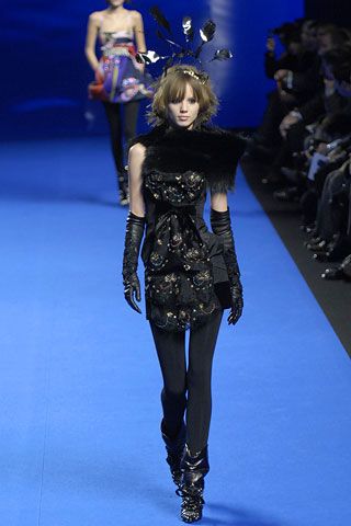 Christian Lacroix F/W 07 Look 323