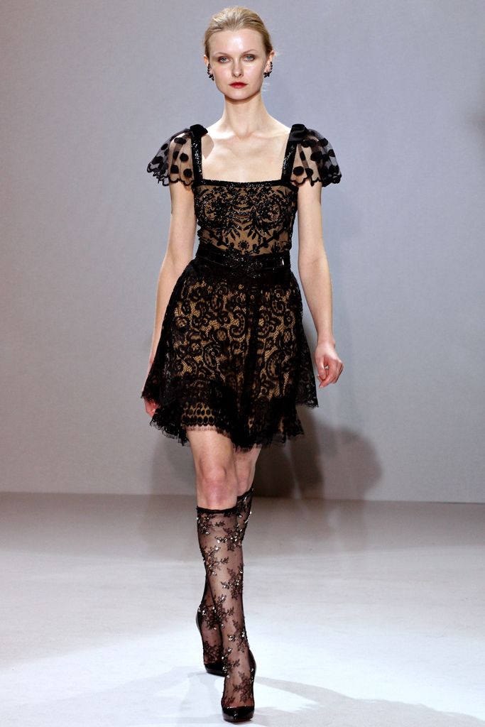 Collette Dinnigan F/W 12 Look 136