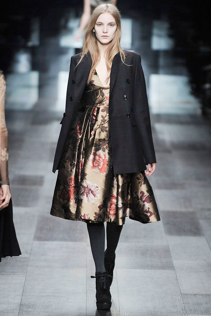 Burberry F/W 09 Look 190