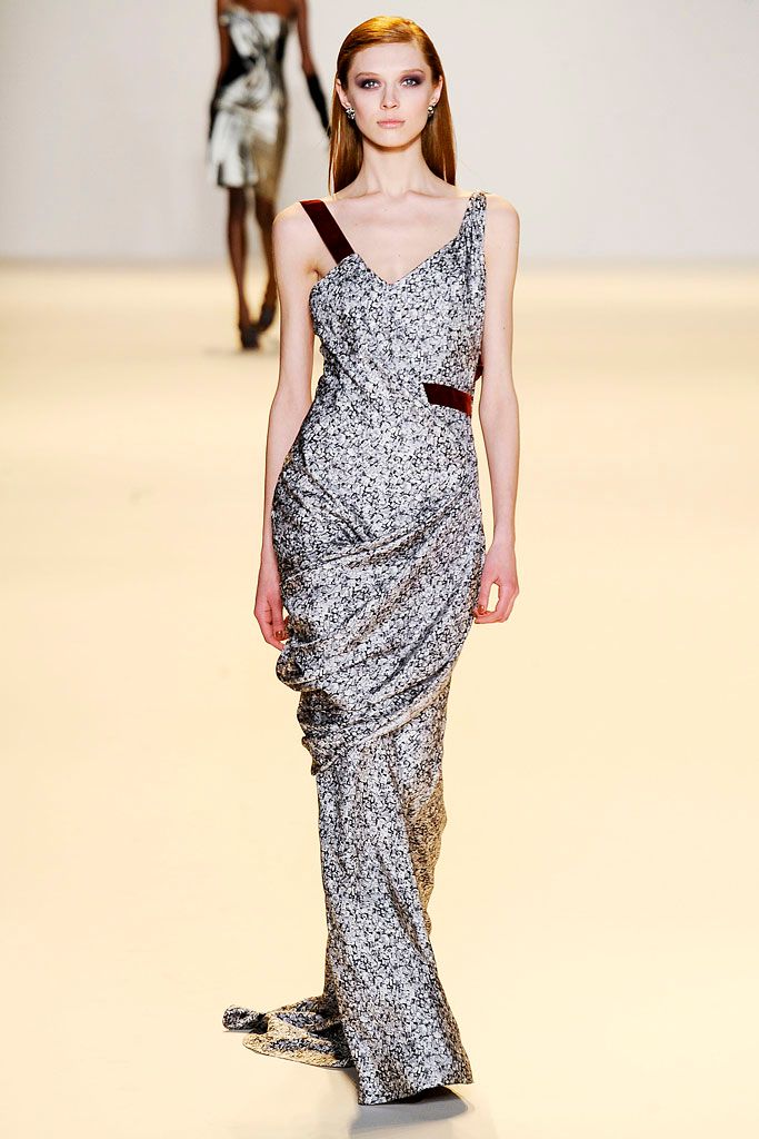 Carolina Herrera F/W 10 Look 179