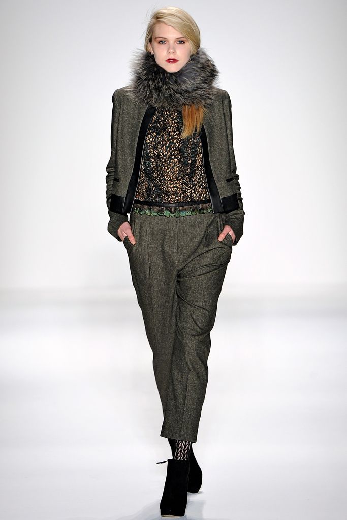 Cynthia Steffe F/W 11 Look 35