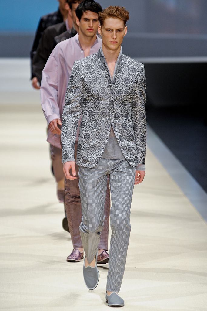 Canali S/S 12 Menswear Look 223
