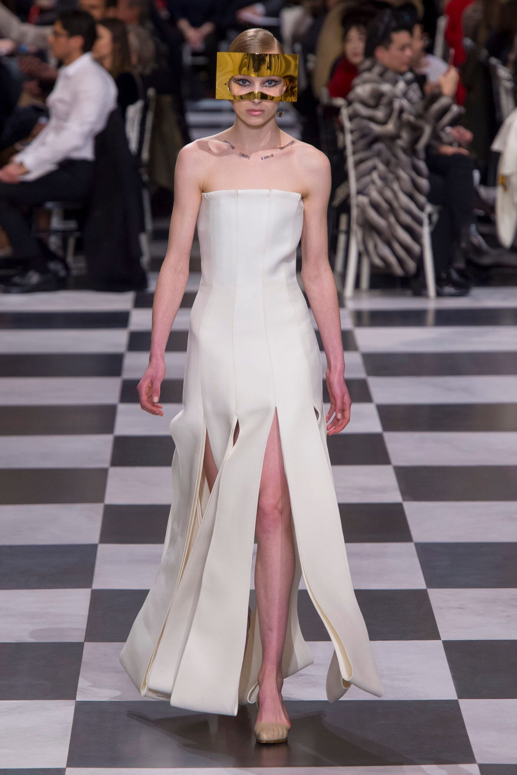Christian Dior S/S 18 Couture Look 354