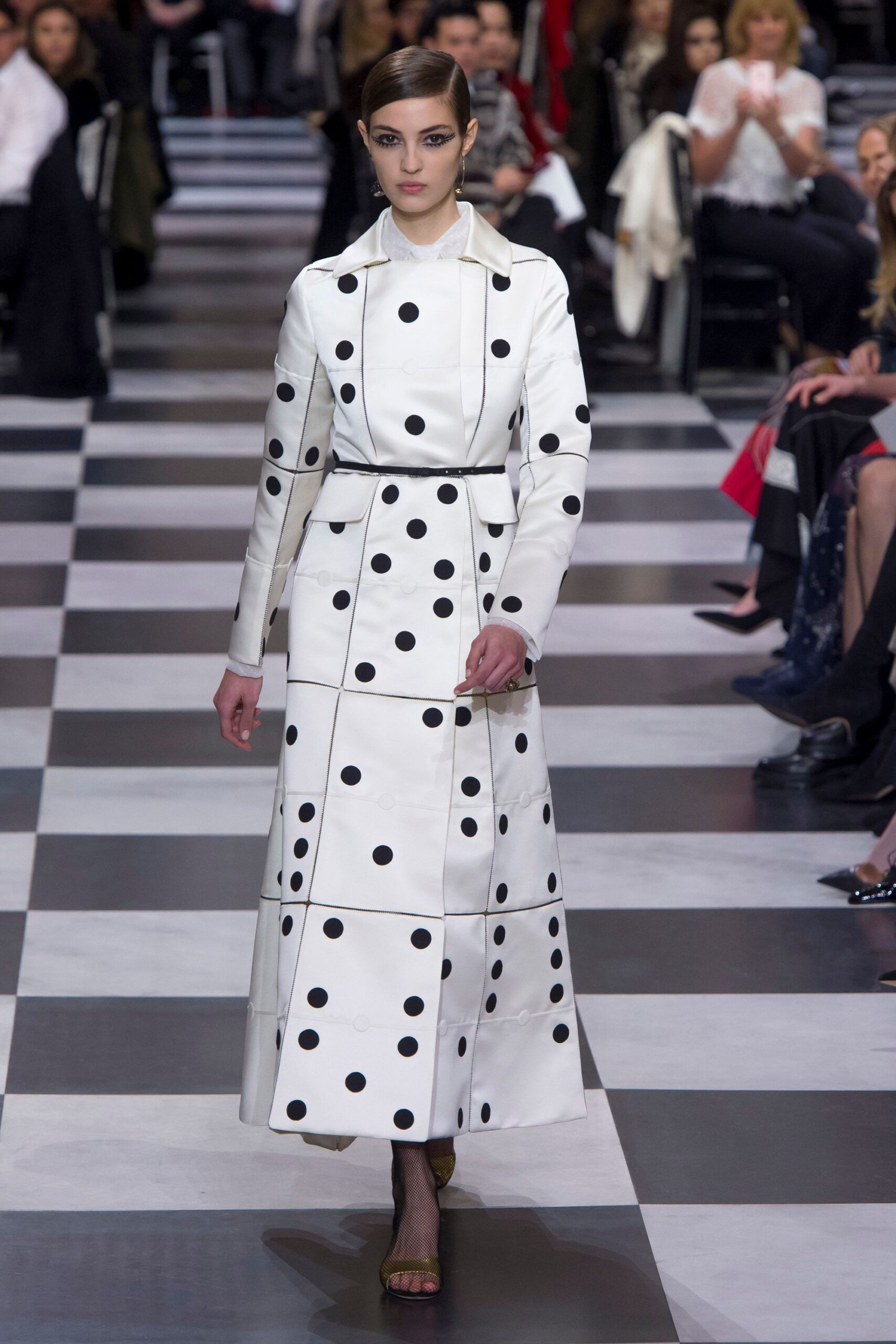 Christian Dior S/S 18 Couture Look 23
