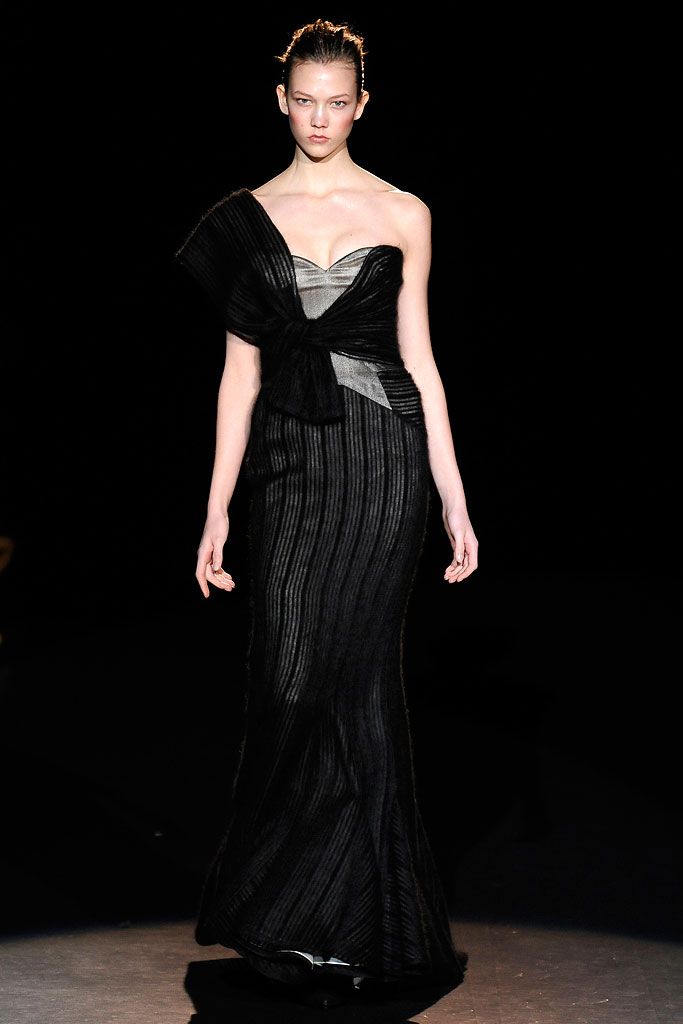 Carolina Herrera F/W 09 Look 115