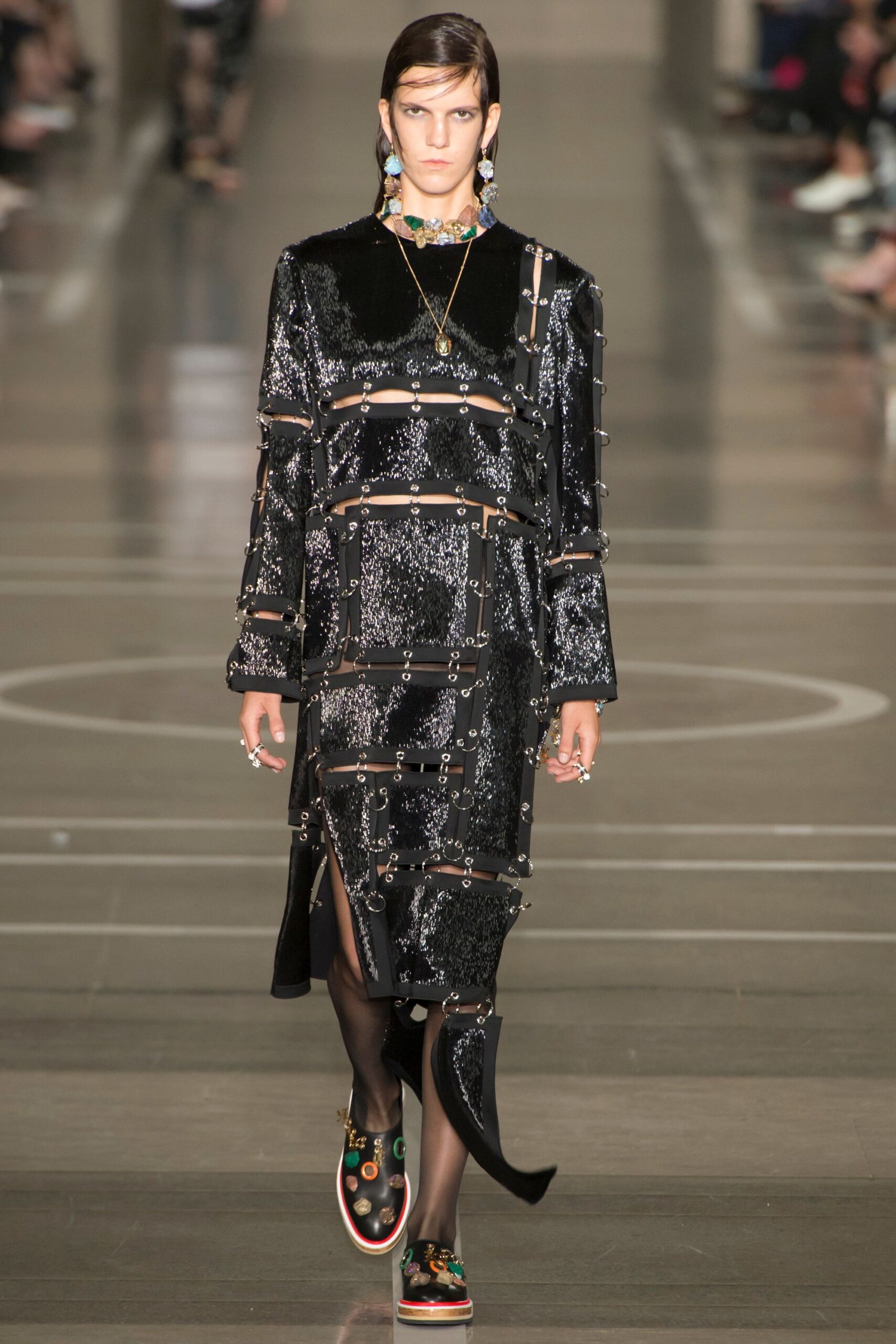 Christopher Kane S/S 17 Look 511