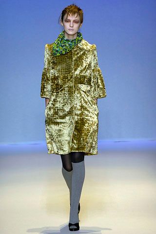 Collette Dinnigan F/W 07 Look 112
