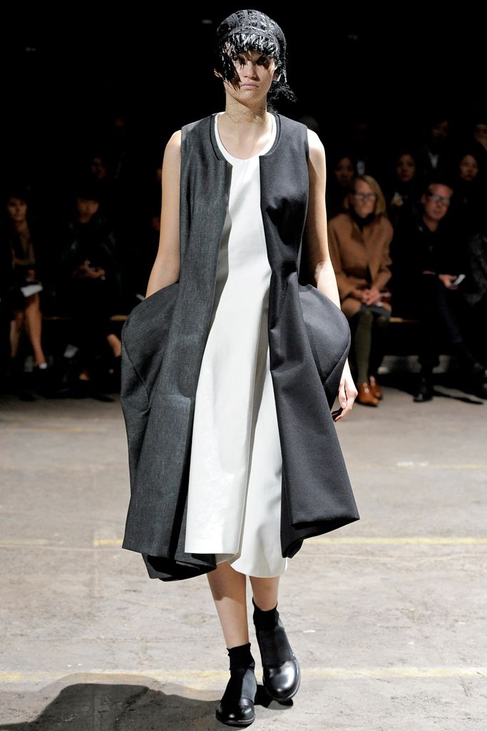 Comme des Garçons S/S 11 Look 188