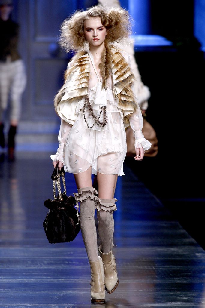 Christian Dior F/W 10 Look 41