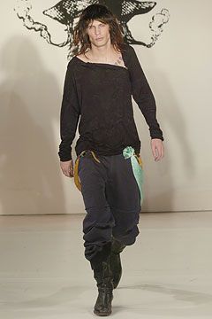 Buddhist Punk S/S 05 Look 82