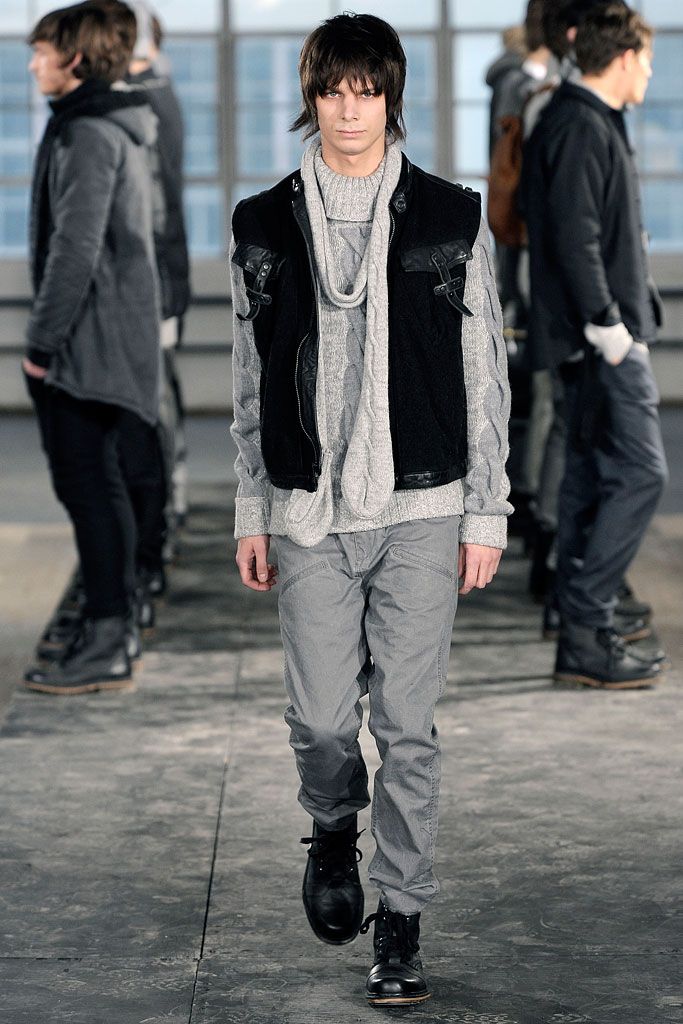 Buckler F/W 10 Menswear Look 71