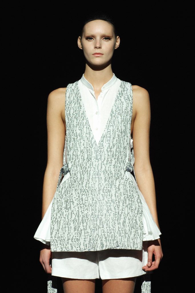 Chalayan S/S 11 Look 108