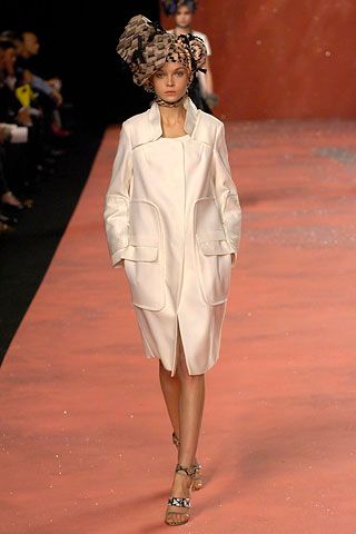 Christian Lacroix S/S 08 Look 138