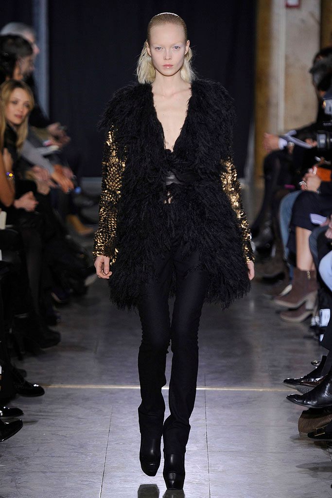 Costume National F/W 10 Look 85