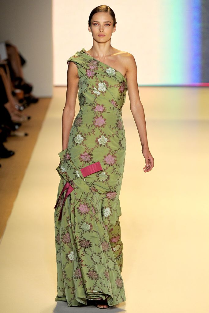 Carolina Herrera S/S 11 Look 289