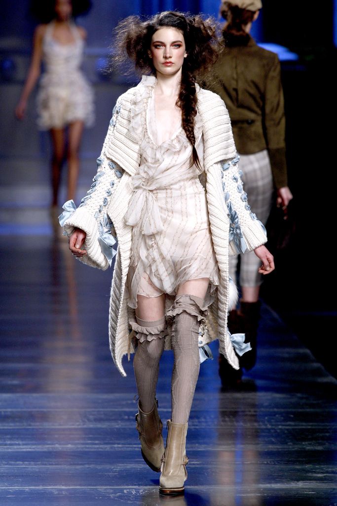 Christian Dior F/W 10 Look 59