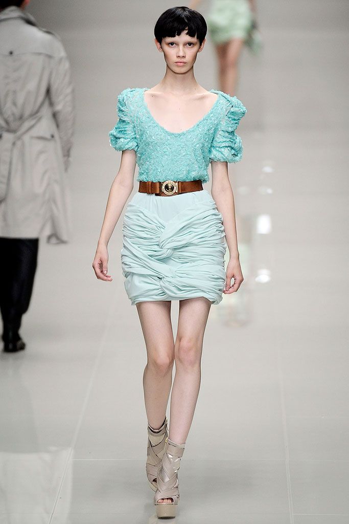 Burberry S/S 10 Look 154