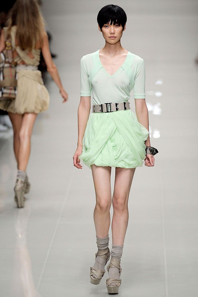 green chiffon short-sleeve v-neck draped belted flowing mini-dress