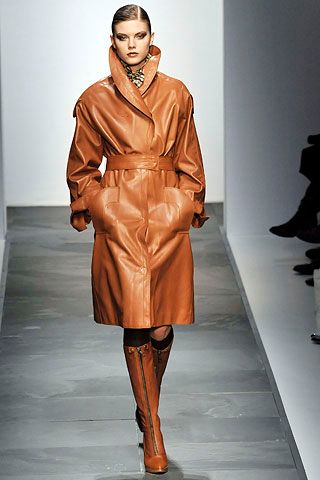 Daks by Giles Deacon F/W 08 Look 5