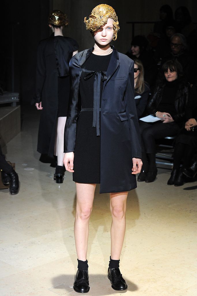Comme des Garçons F/W 11 Look 142