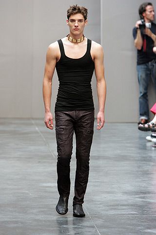 Costume National S/S 05 Menswear Look 46