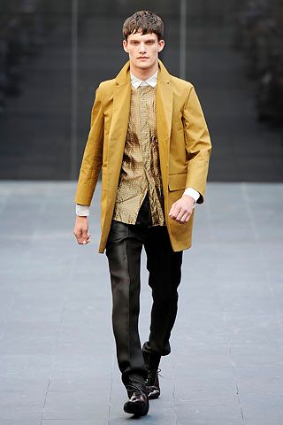 Burberry S/S 09 Menswear Look 161