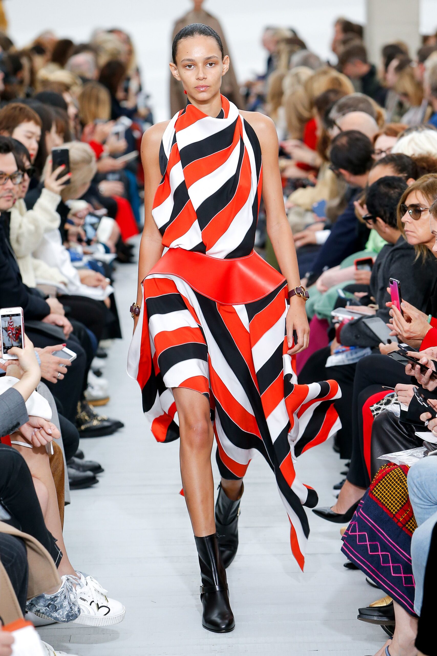 Celine S/S 18 Look 247