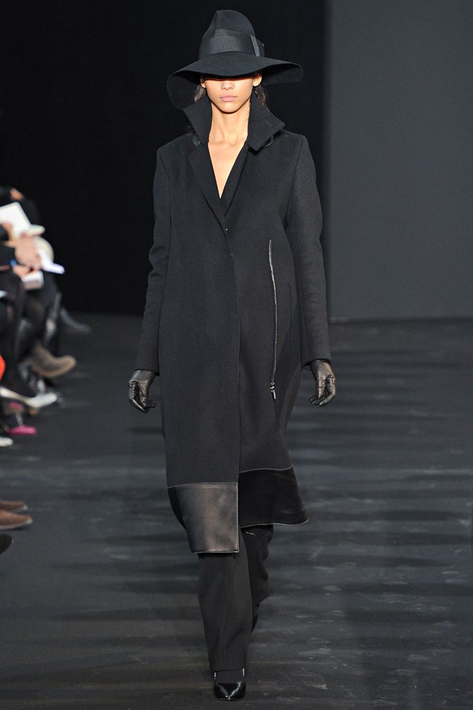 Costume National F/W 12 Look 20