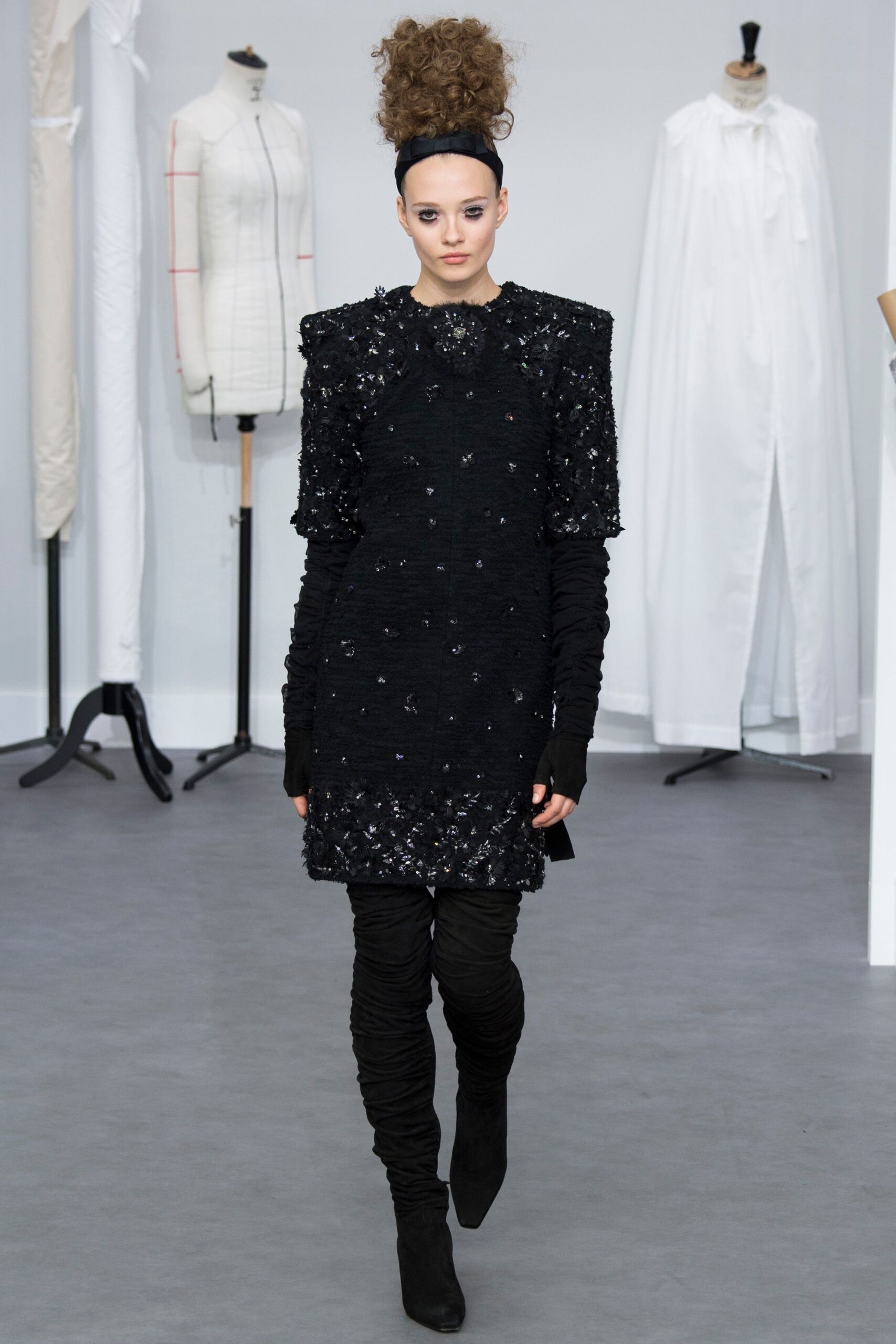 Chanel F/W 16 Couture Look 234