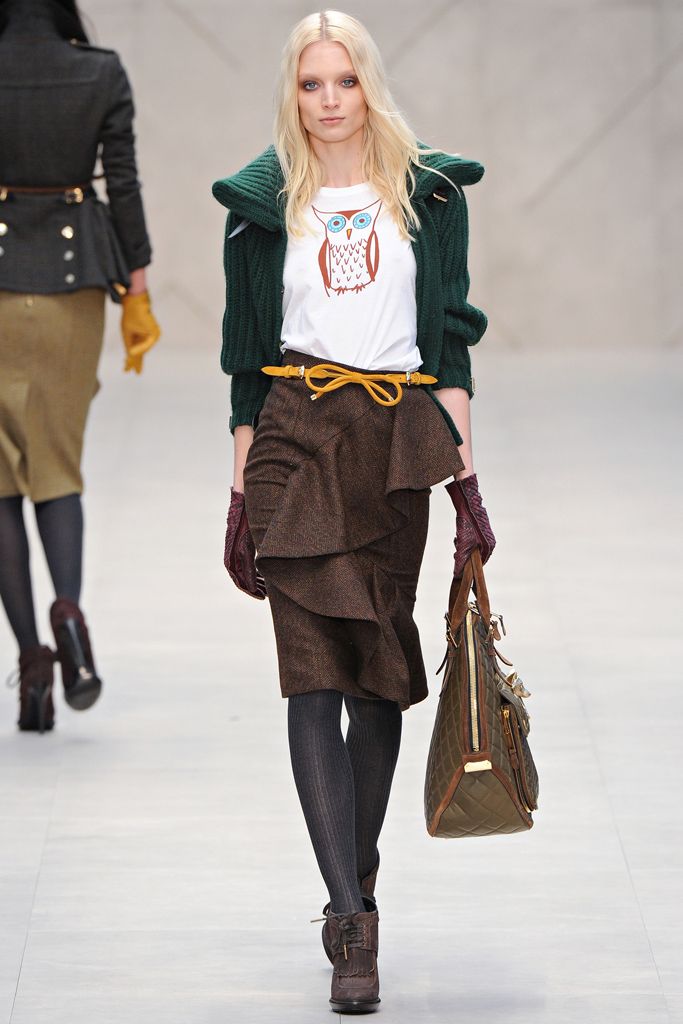 Burberry F/W 12 Look 98