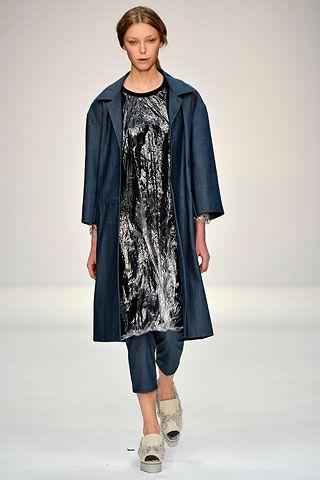 Central Saint Martins M.A. F/W 08 Look 103