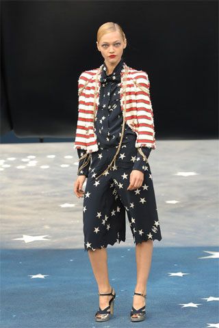 Chanel S/S 08 Look 111