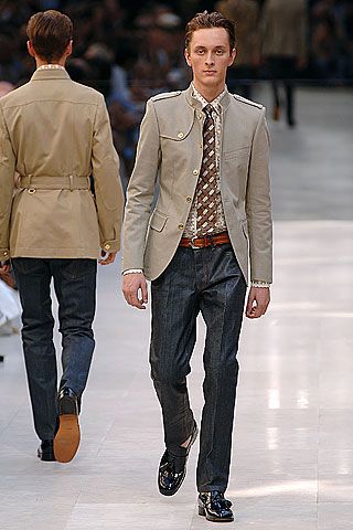 brown unknown printed tie