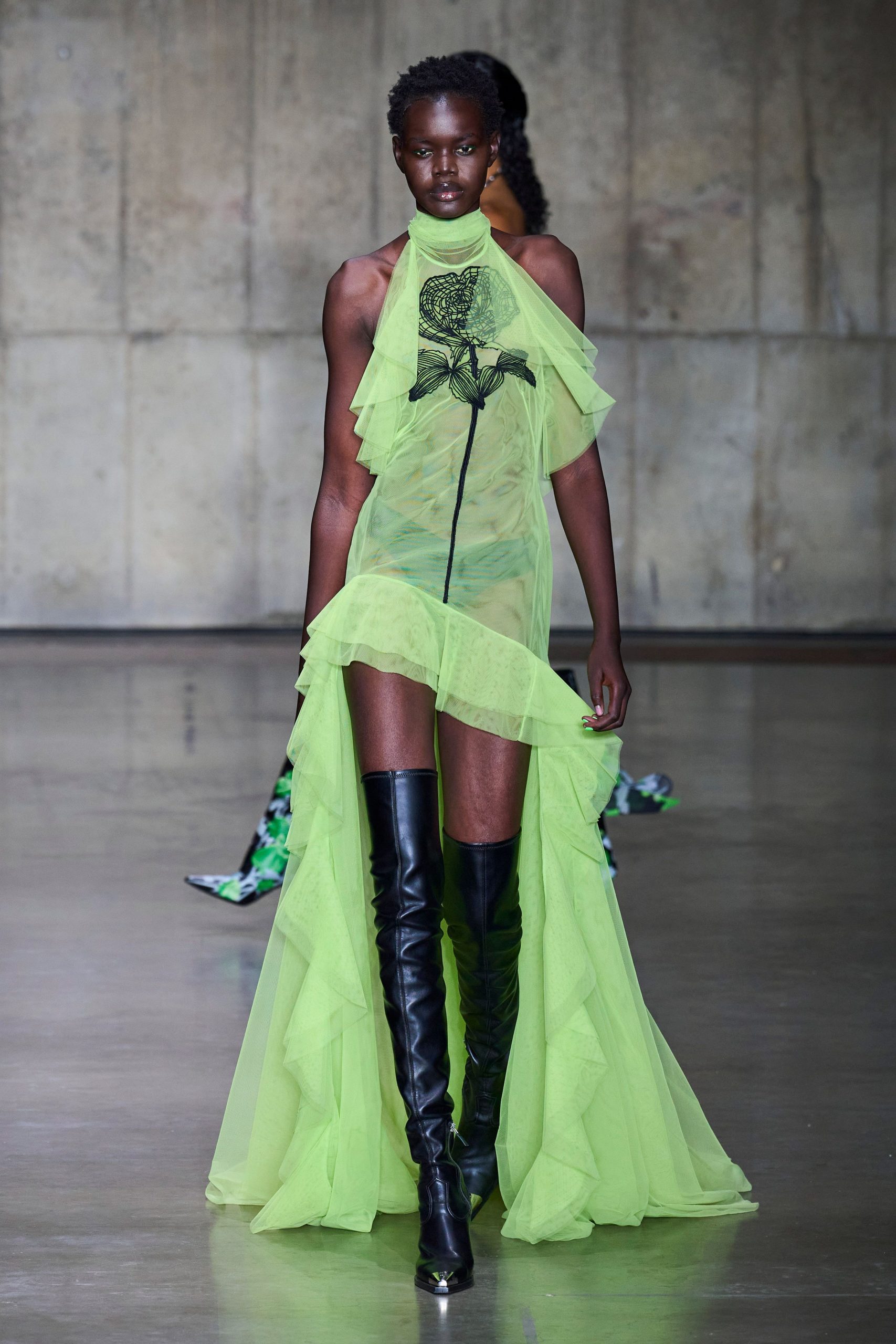 David Koma S/S 24 Look 37