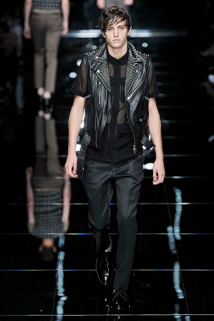 Burberry S/S 11 Menswear Look 164
